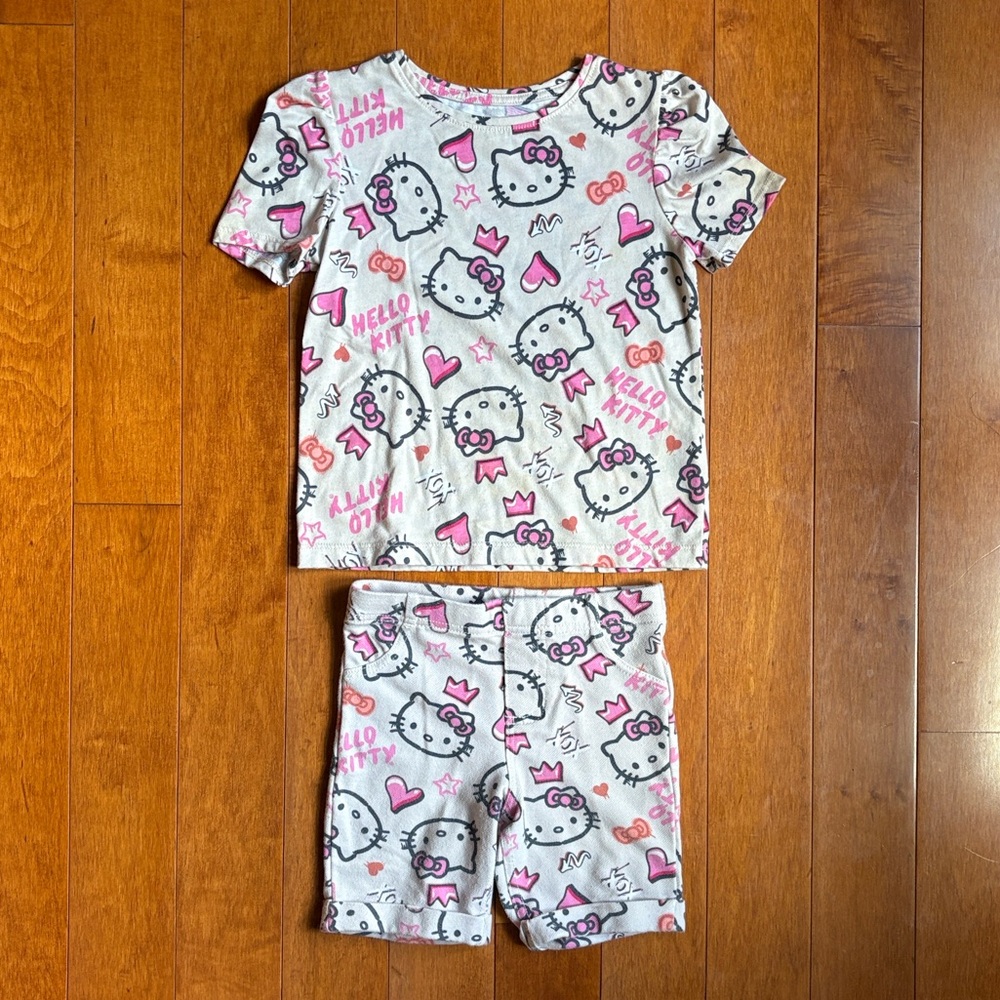 Hello Kitty Outfit